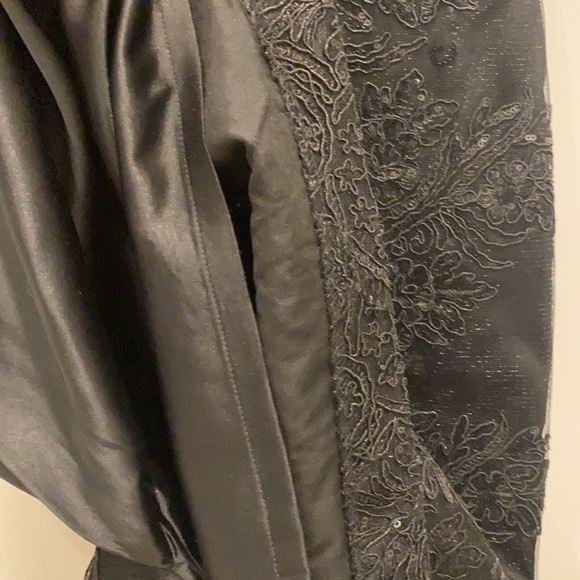 Vince Camuto Black Mesh & Sequin Dress LBD Little Black Dress Size 6 WORN ONCE - Picture 6 of 16